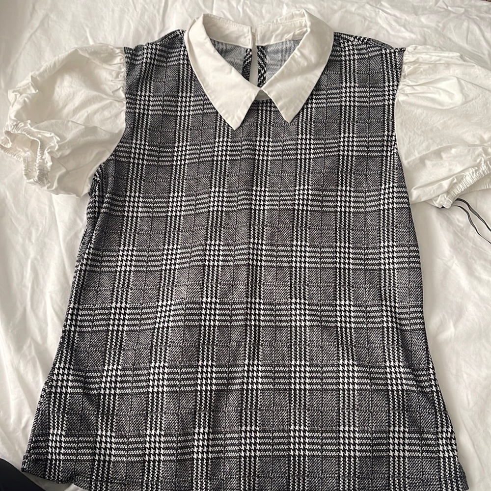 Collared top